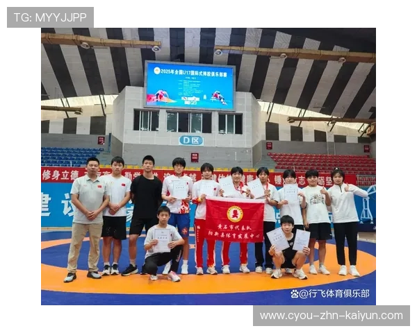 国际摔跤联合会推动更透明的裁判评分体系，全国国际式摔跤锦标赛裁判