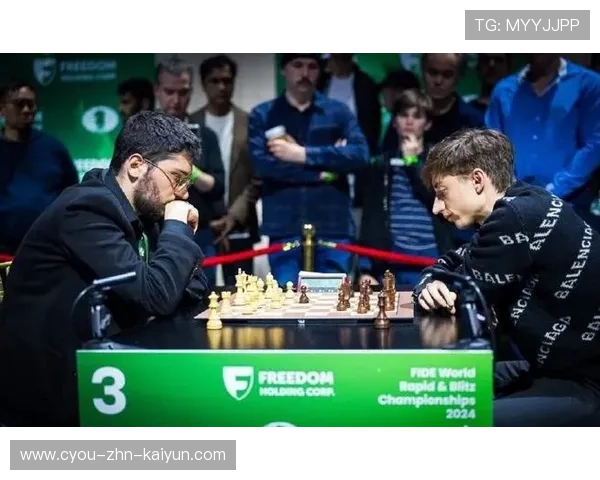 国际象棋网络快棋赛：顶尖高手连线对决